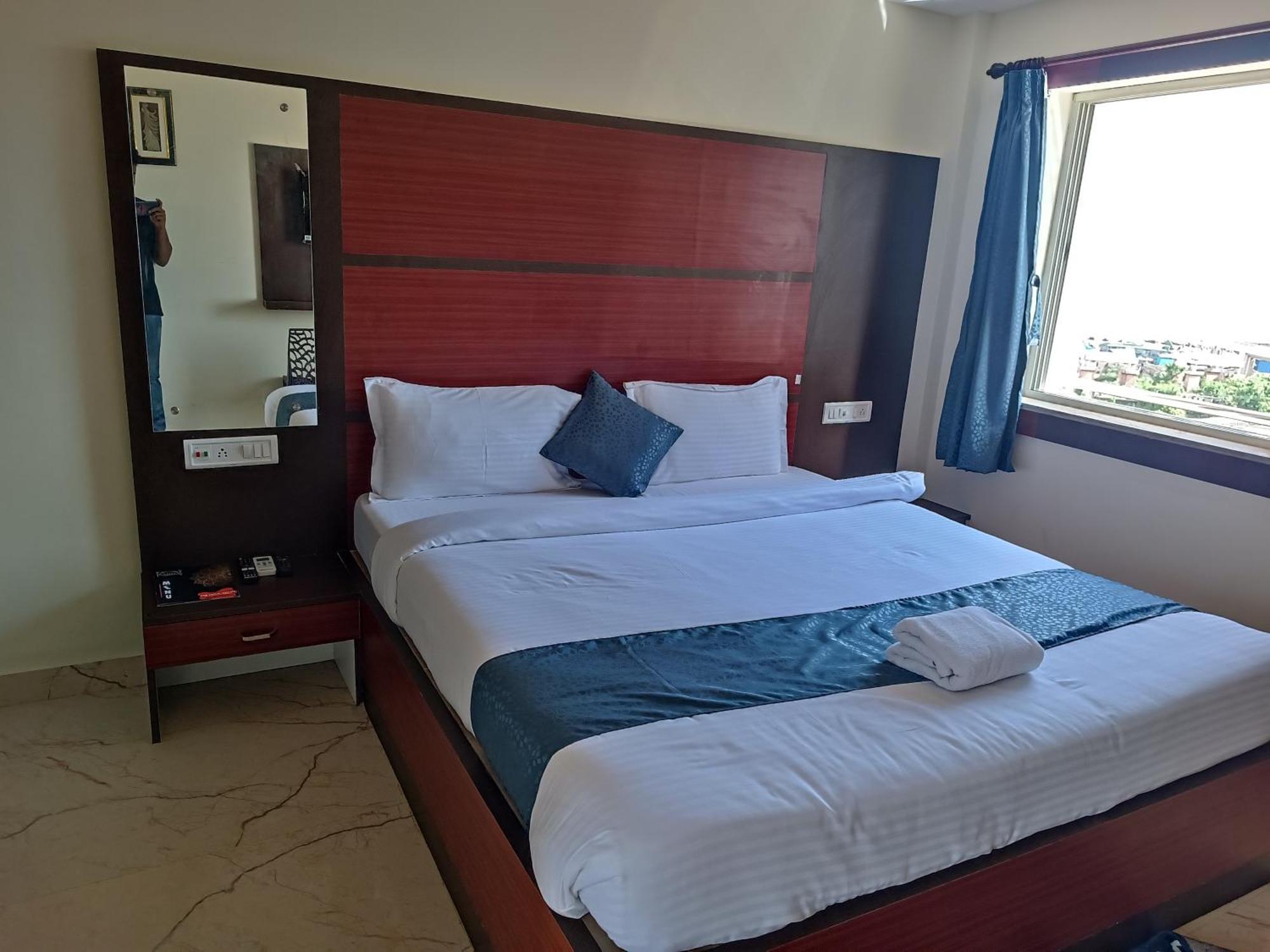 Mom Hotel - Unit Of Mom Hotel Puri Zewnętrze zdjęcie